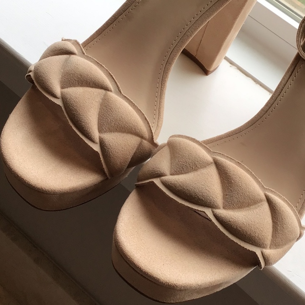 Platform heeled sandals - Picture 9 of 11